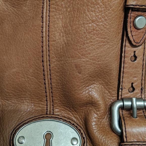 SOLD 🎉Fossil Maddox satchel - Picture 7 of 7